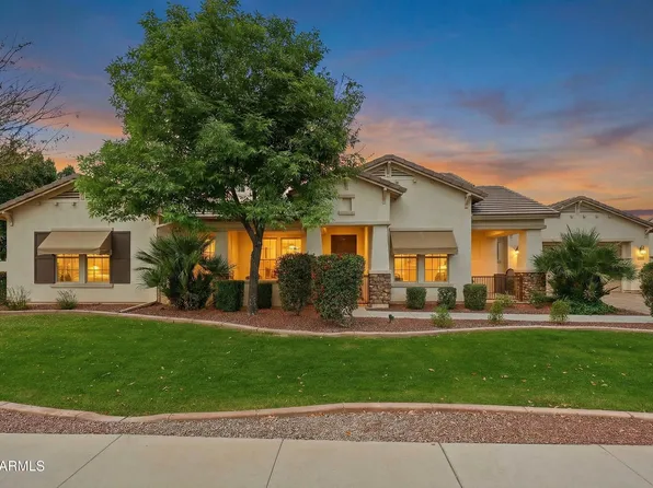 4598 N VILLAGE Parkway, Litchfield Park, AZ 85340