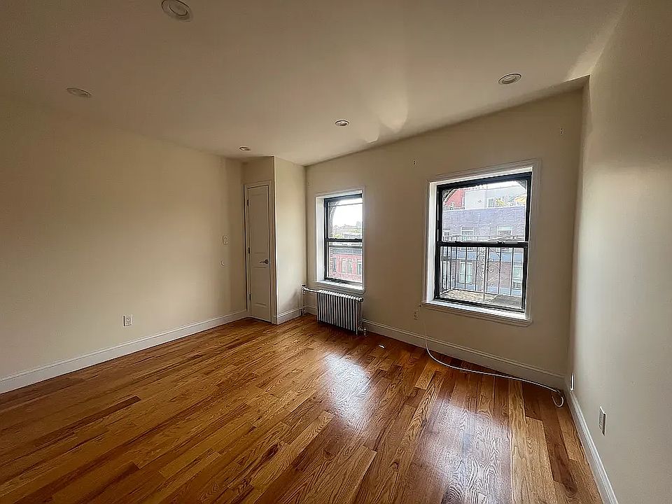 2nd image of 24 Rogers Ave APT 3C