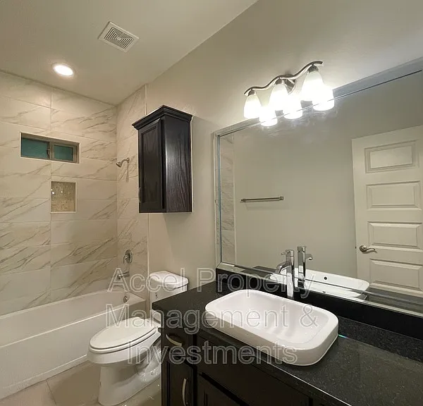 1715 W Smith Dr #2 — Photo 11