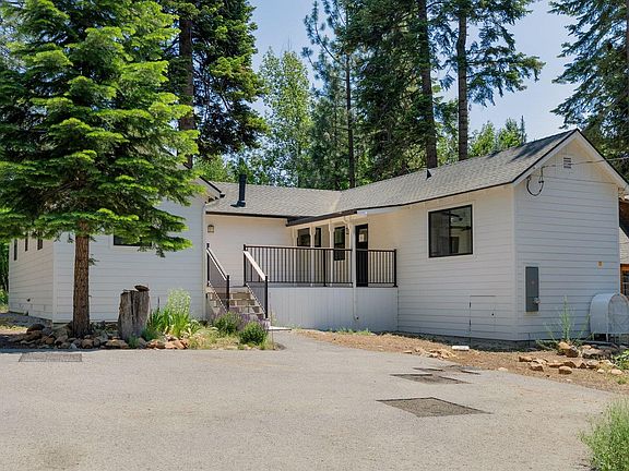 4th image of 660 Midiron Ave