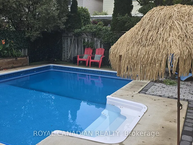 87 John Walter Cres — Photo 17