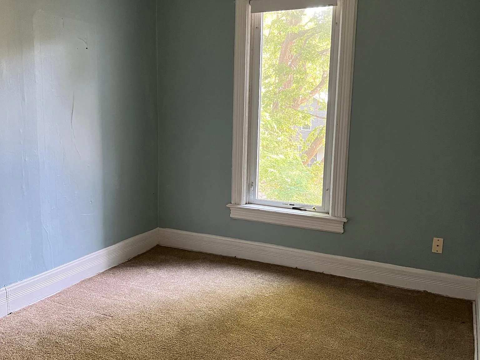 3 bed, 1800 sqft, $1,450 — Photo 4