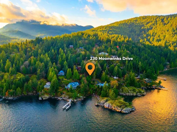 230 Moonwinks Dr, Bowen Island, BC V0N 1G1