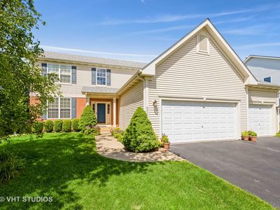 520 Golden Valley Ln, Algonquin, IL, 60102
