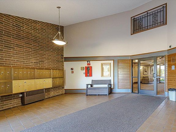 2nd image of 3440 Golfview Dr Unit 315