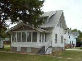 301 Tremont St, Odell, IL 60460