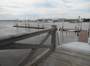 413 Yacht Club Ln, Saint Simons Island, GA 31522