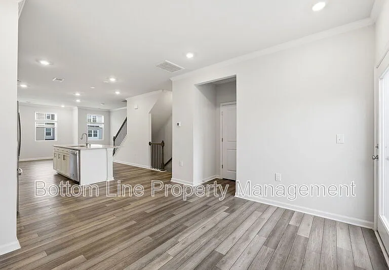 1112 Lily Loch Way — Photo 25