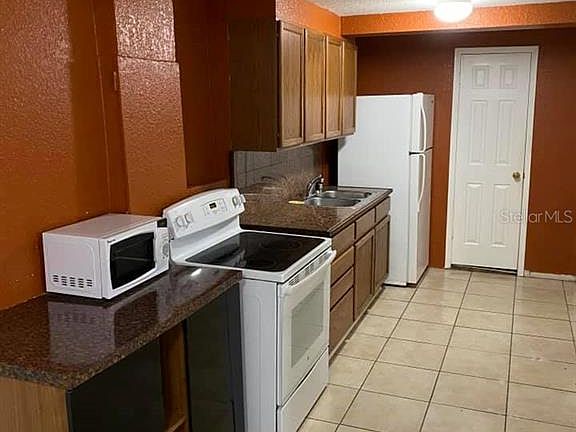 5th image of 4601 Beach Blvd #A
