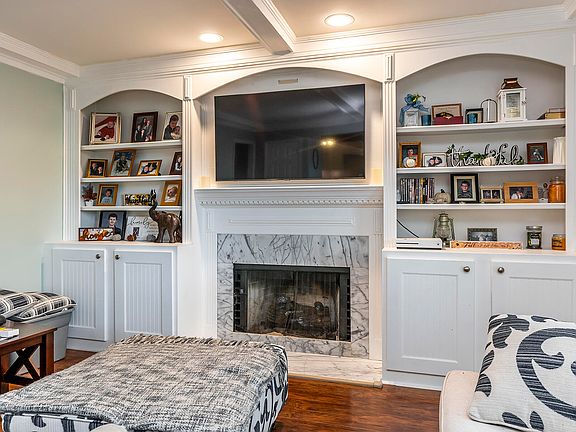 3rd image of 4708 Cypress Creek Cir