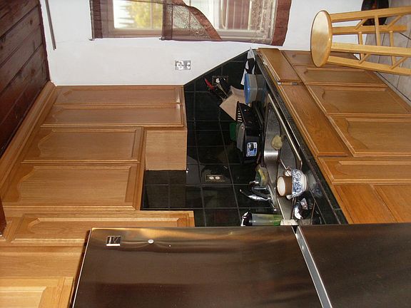4th image of 10331 Athene Dr