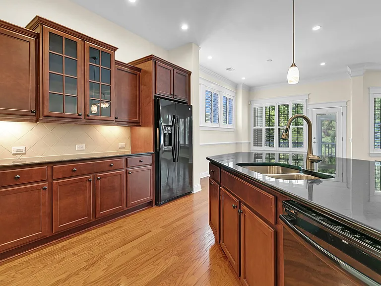 3688 Maidstone Dr — Photo 18