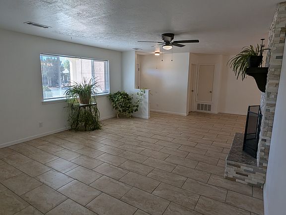 5th image of 3813 Lost Tree Rd SE