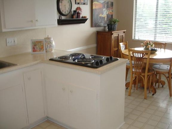 4th image of 2784 E Parleys Way