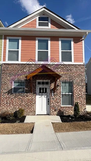 New Construction! 3 bed/2.5 bath Townhouse — Photo 2