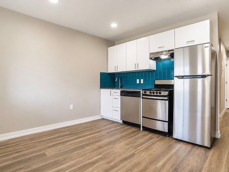 1st image of 2000 N Blackwelder Ave #201