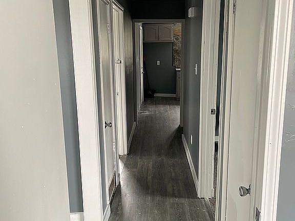 5th image of 217 W Utah Ave