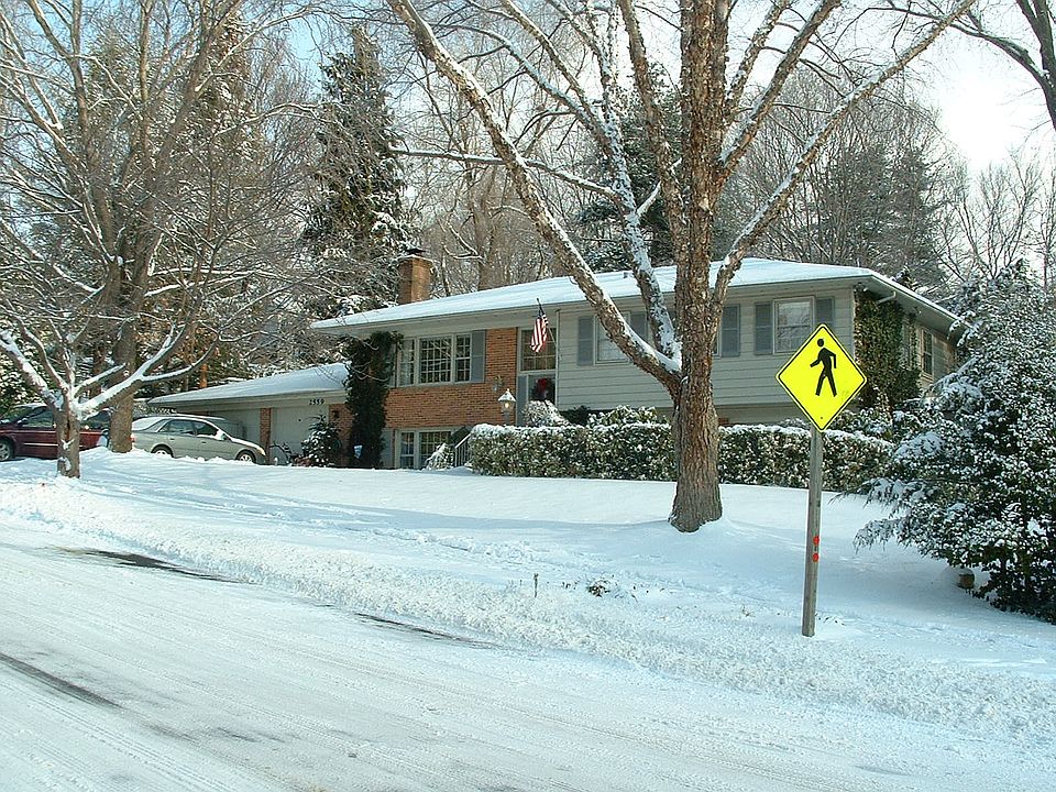 2nd image of 2559 Oak Valley Dr