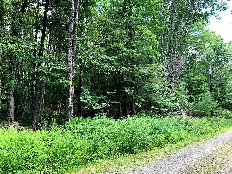 1st image of Smith Ln