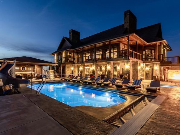 1051 N Blackstone Rd, Milton, KS 67106