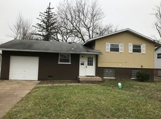 11435 Farmington Rd, Cincinnati, OH 45240