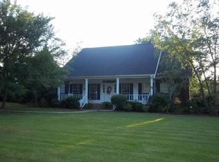 20 Cherrywood Dr, Laurel, MS 39443