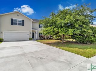 107 Lakepointe Dr, Savannah, GA 31407
