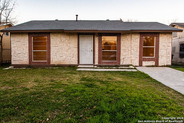 1st image of 6743 Paradise Oak Dr