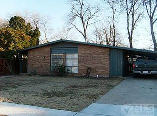 2106 Reever St, Arlington, TX 76010