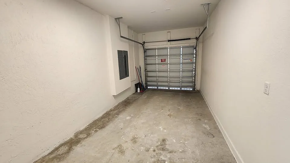 1 bed, 600 sqft, $1,950 — Photo 4