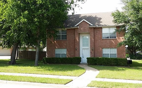 3rd image of 609 Grove Mnr