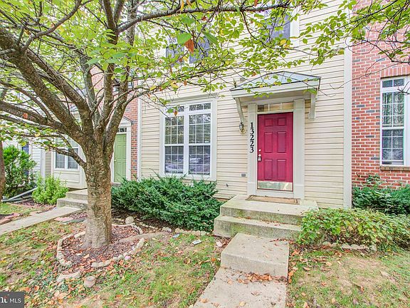 3rd image of 13223 Lake Geneva Way