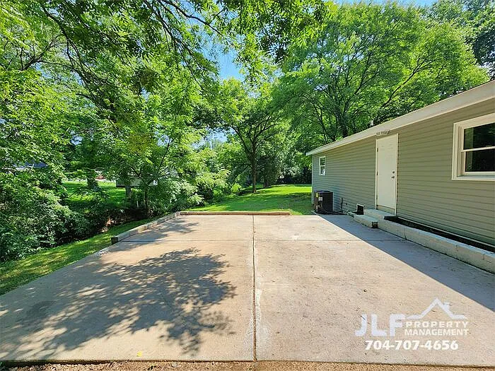 573 Faith Dr SW — Photo 17