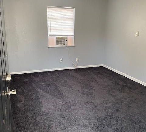 3rd image of 5313 Wayside Ave