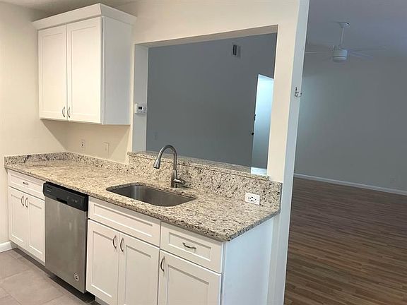5th image of 815 W Boynton Beach Blvd APT 11203