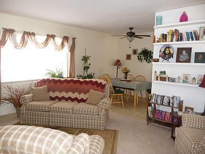 Living Room/Dining Room