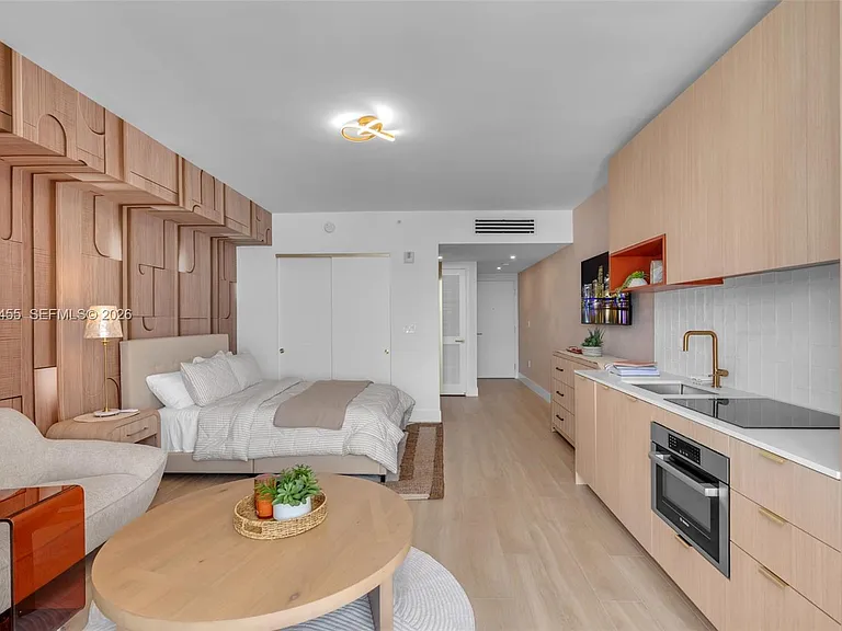 90 NE 32nd St #620 — Photo 7