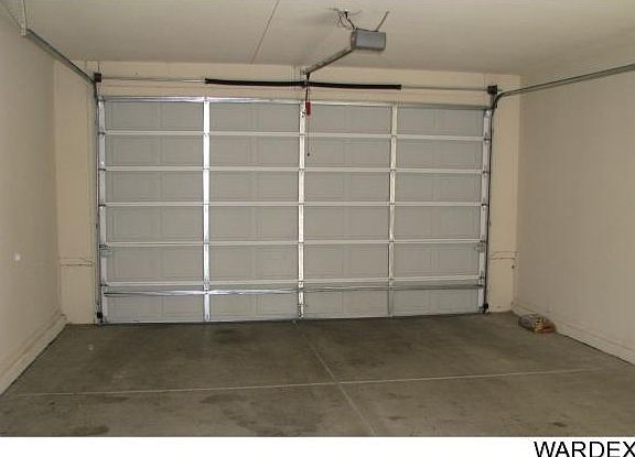 5th image of 2816 Esmerelda Dr