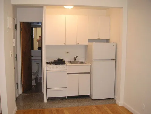 Rented by Sky Management | media 17