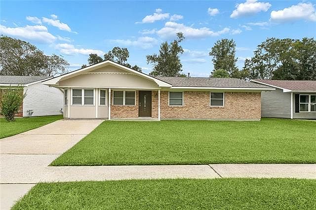 1st image of 127 Whitehall Dr
