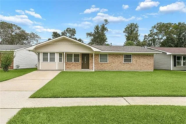 127 Whitehall Dr