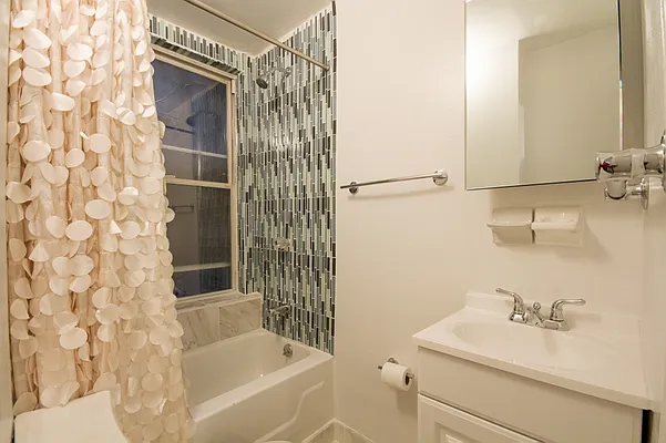 Rented by Alpha Properties NYC I LLC | media 32