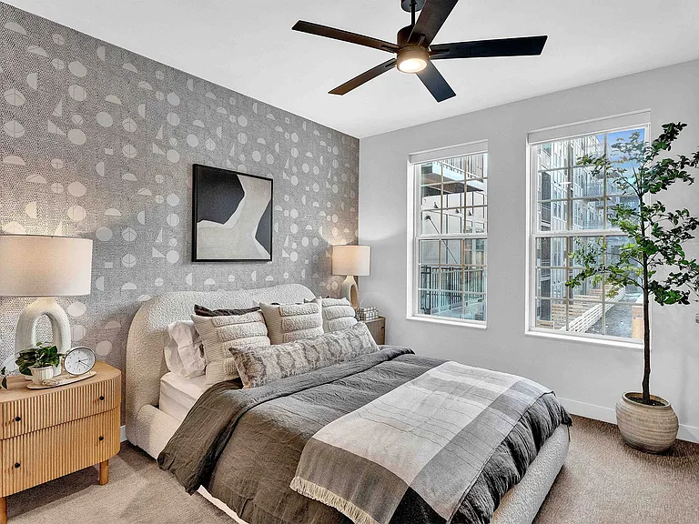 Metro 19 Apartments — Photo 11