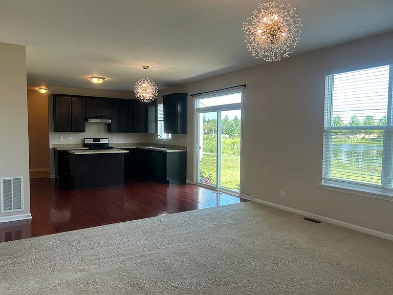 2572 Retreat Cir — Photo 3