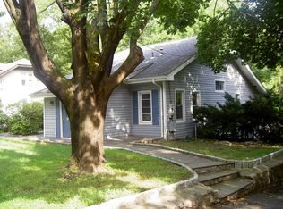 376 Saw Mill River Rd, Millwood, NY 10546