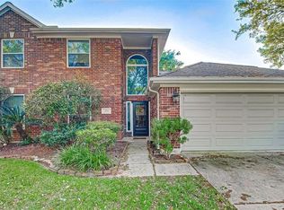 209 McVoy Dr, League City, TX 77573