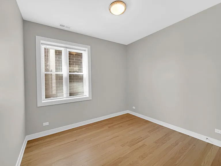3225 S Halsted St #2 — Photo 16