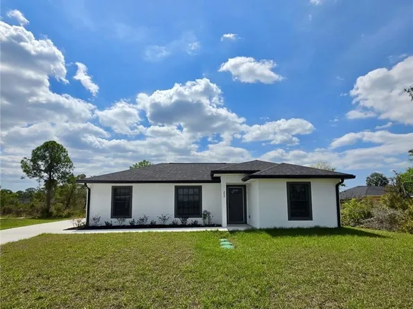 209 Islamorada St NE, Lake Placid, FL 33852