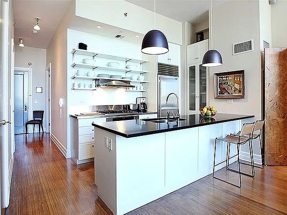 2nd image of 110 Livingston St APT 6L