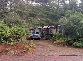 4639 Joshua Ln, Florence, OR 97439